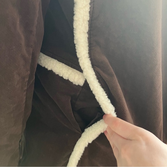 Retro Y2K Sherpa Lined 70s Inspired Coat - Picture 5 of 7